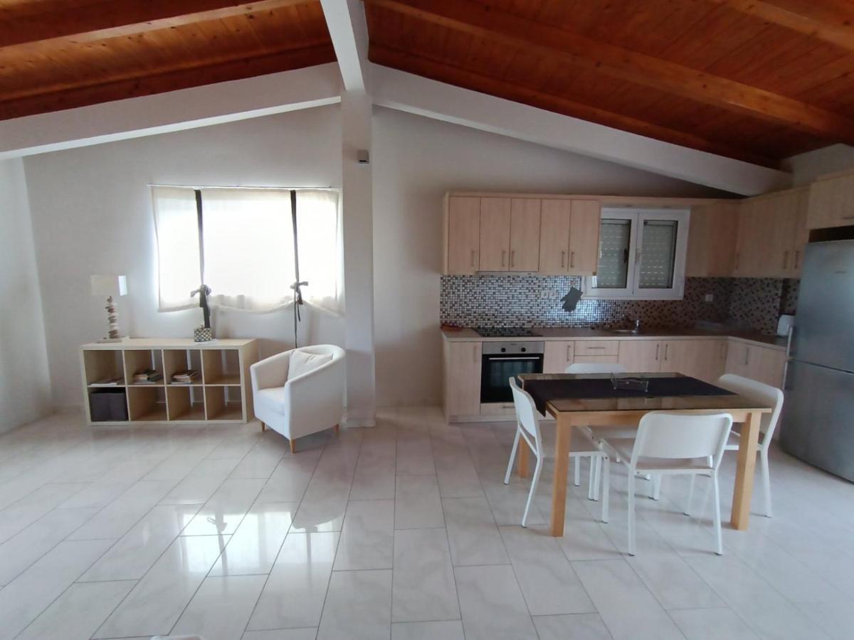 Endless Seaview Apartment B 알리케스 외부 사진